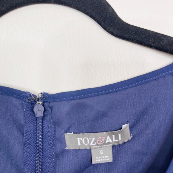 Roz & Ali Floral Lace Fit and Flare Dress Tie Waist Size 6 Navy Blue Sleeveless - Picture 8 of 10